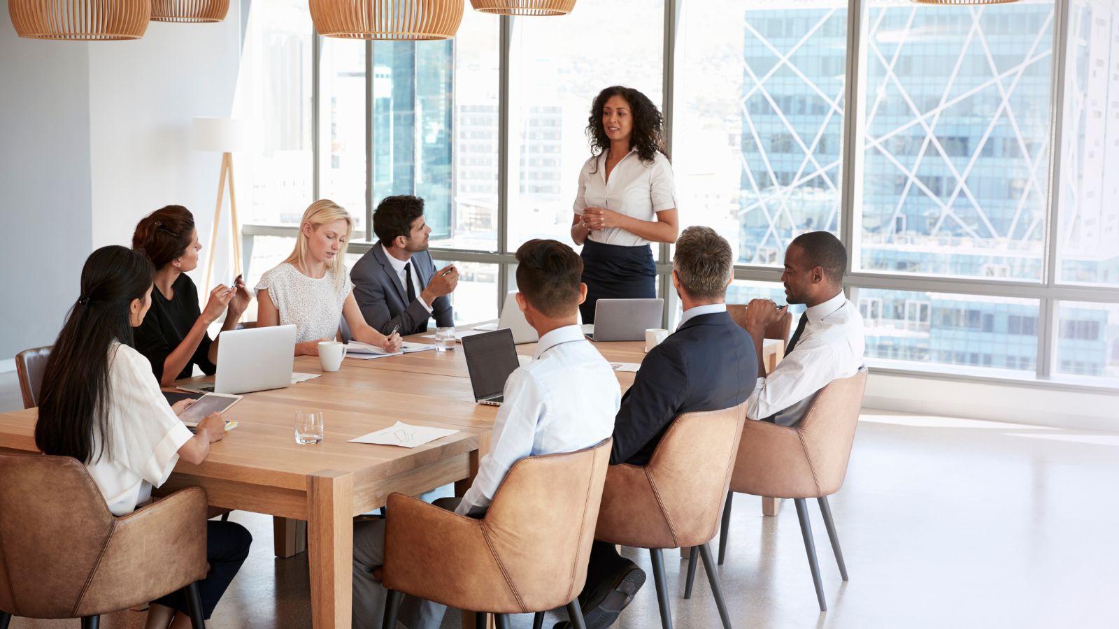 Building a Powerful Advisory Board Balancing Expertise and Efficiency for Startup Success
